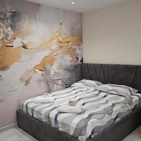 Guest Apartment *
